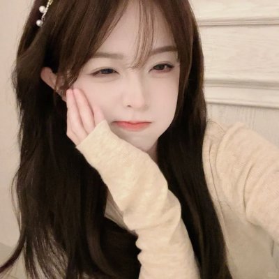暴雨寒梅
